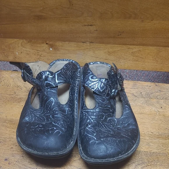 Alegria | Shoes | Alegria Black Dress Shoes With Embossed Design | Poshmark